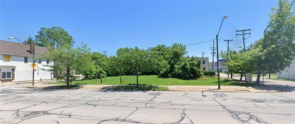 6806 Saint Clair Avenue - Photo 1