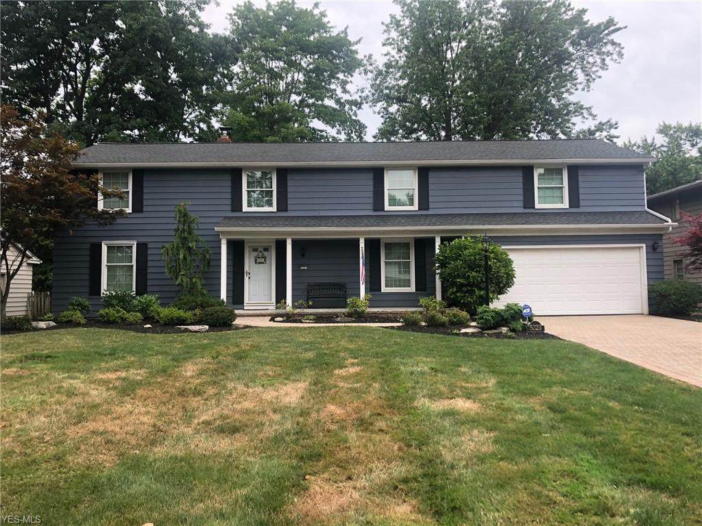 5323 Meadow Wood Boulevard - Photo 1