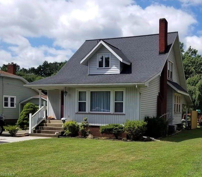 220 Parkway Drive - Photo 1