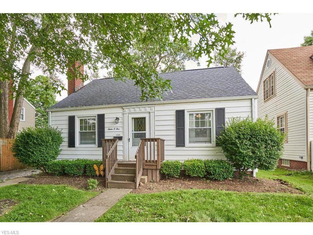 1205 21st Street - Photo 1