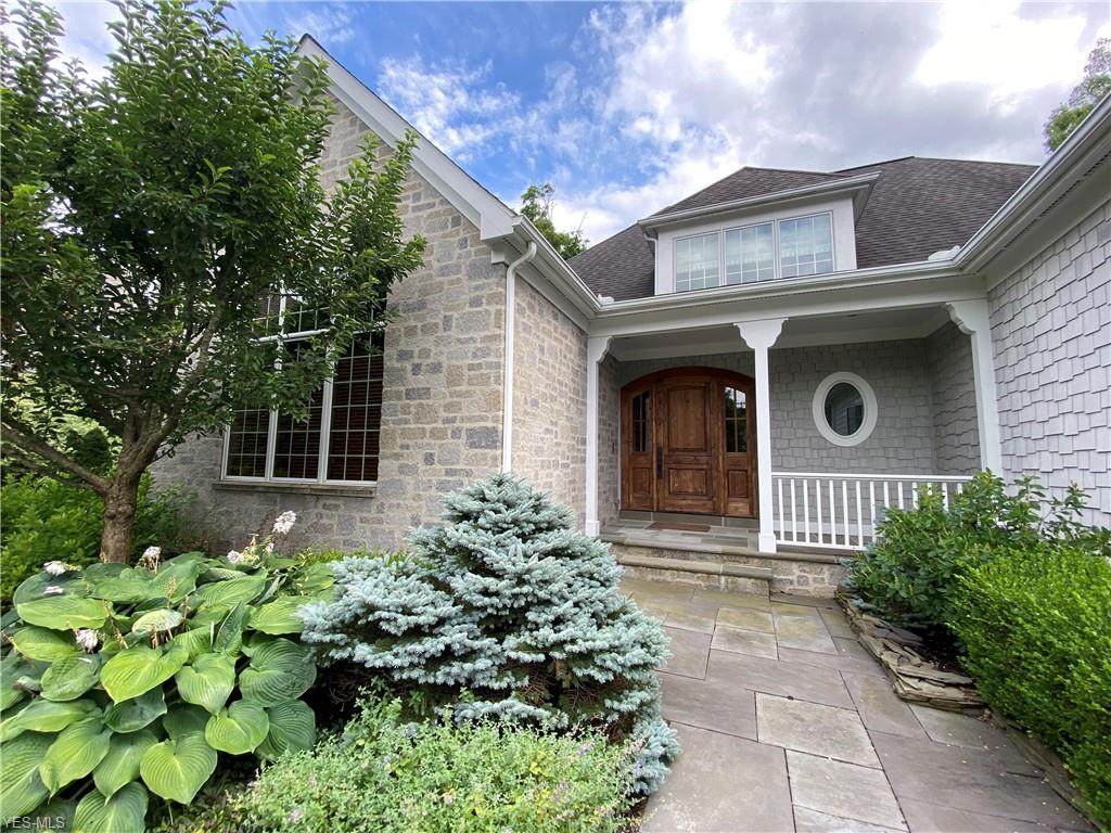 7511 Creekview Trail - Photo 1