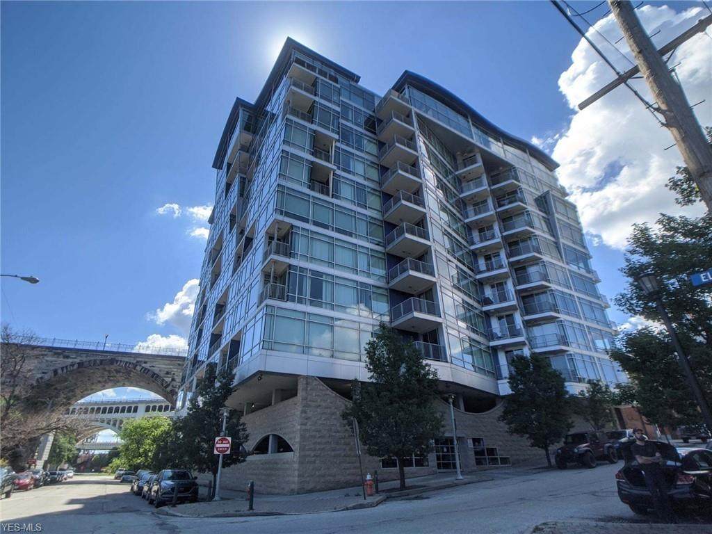 1237 Washington Avenue - Photo 1
