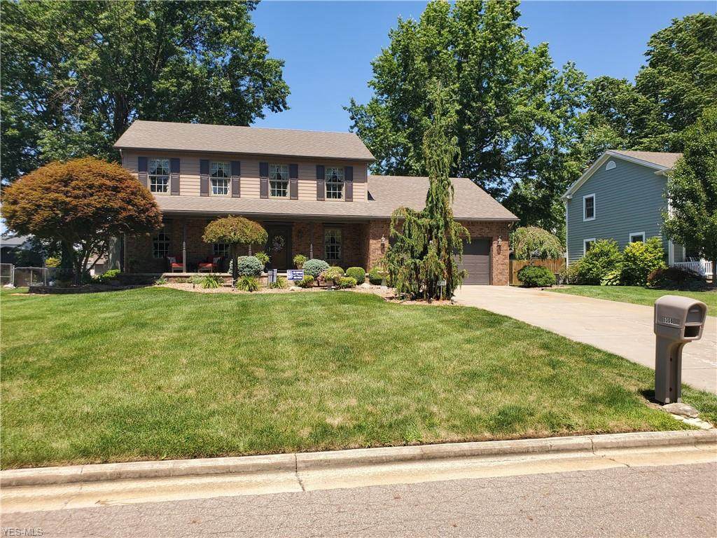 5308 Beacon Drive - Photo 1