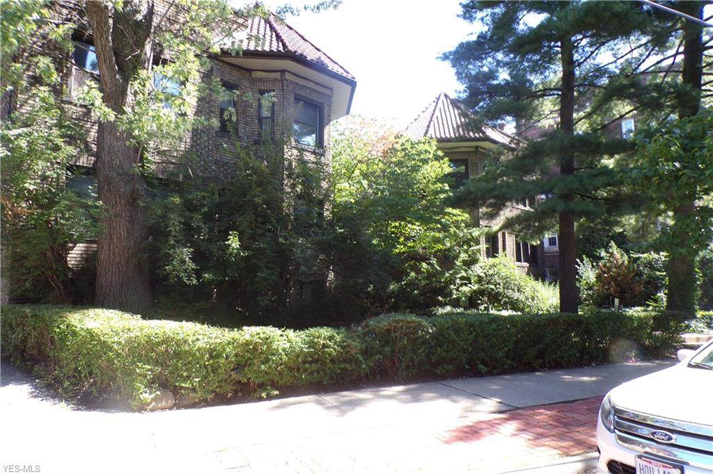 2469 Overlook Road - Photo 1