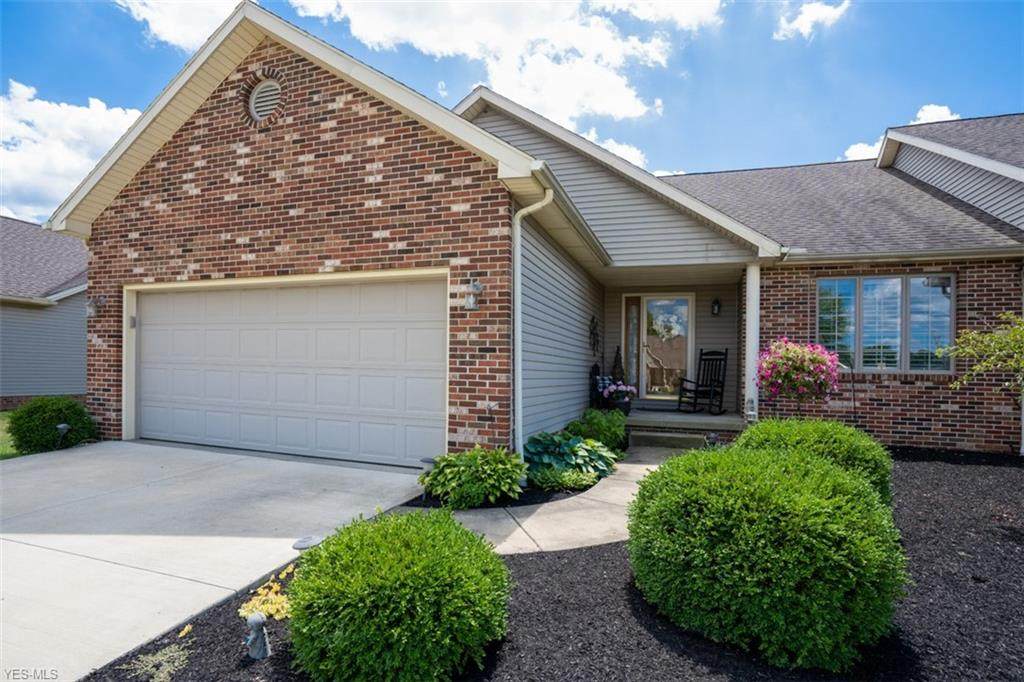 2945 Pond Lane - Photo 1
