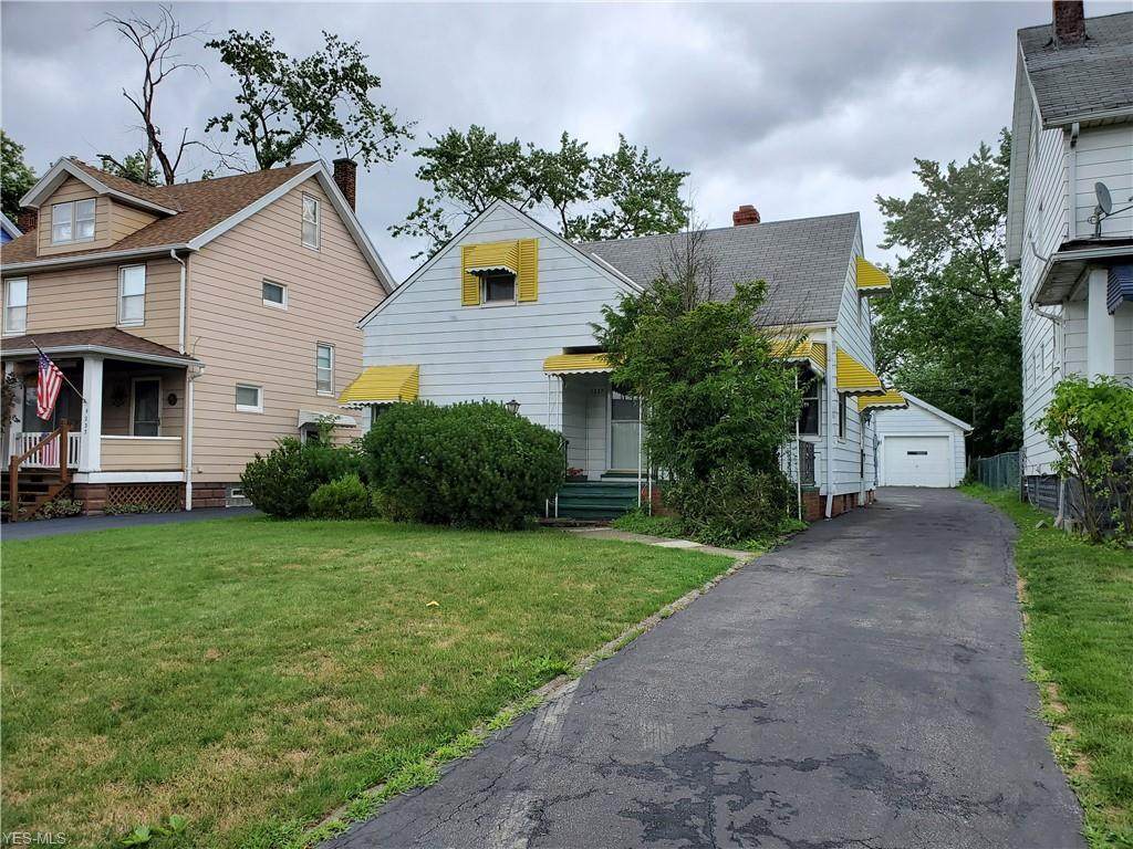 5237 Clement Avenue - Photo 1