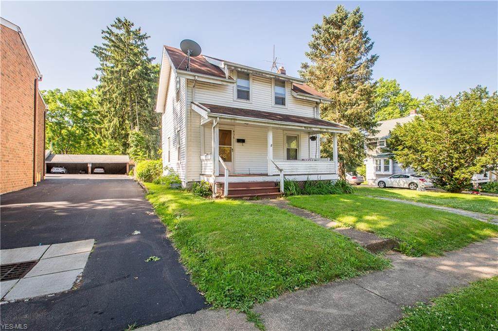 436 Center Avenue - Photo 1