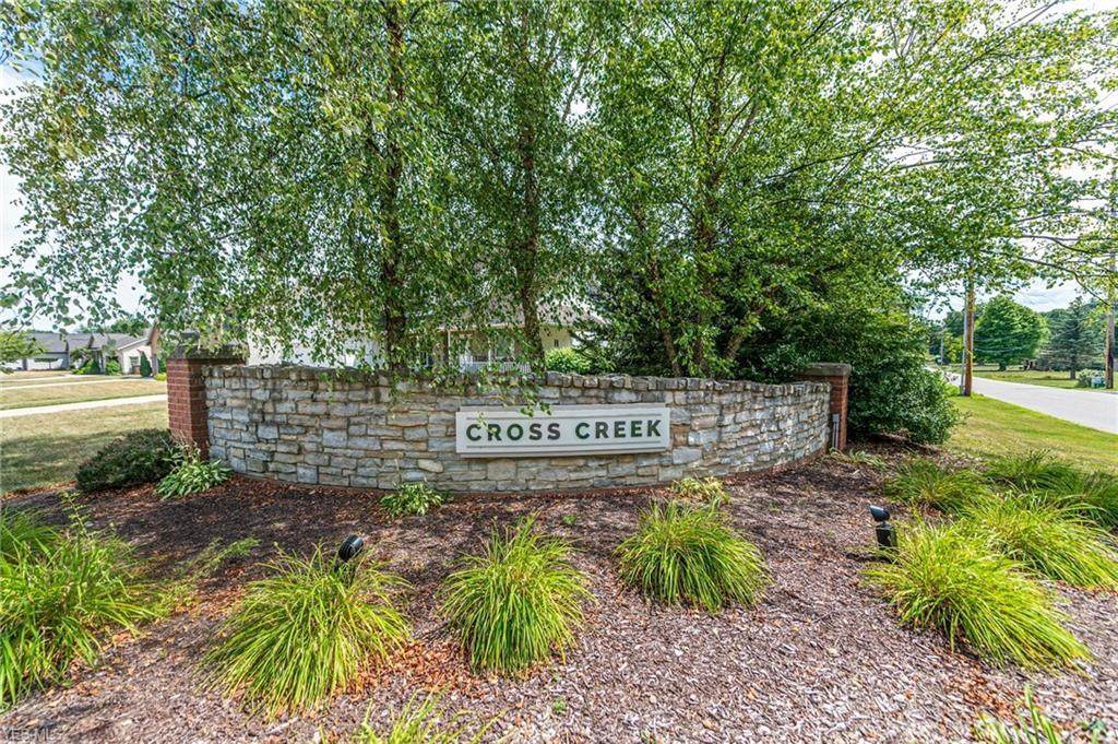 52 Sturbridge Drive - Photo 1
