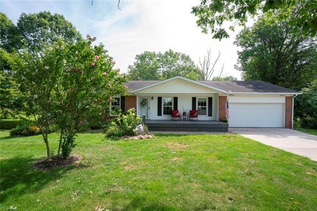 4605 Walena Drive - Photo 1
