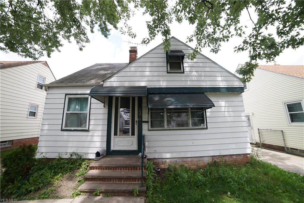 15413 Fernway Drive - Photo 1