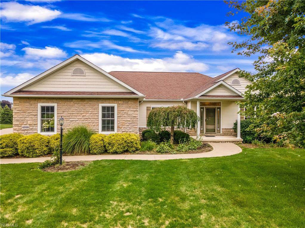 4998 Stanbury Circle - Photo 1