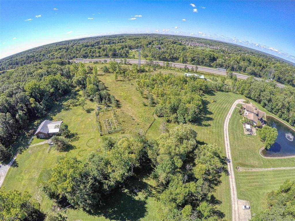 1701 Valley Parkway Road - Photo 1