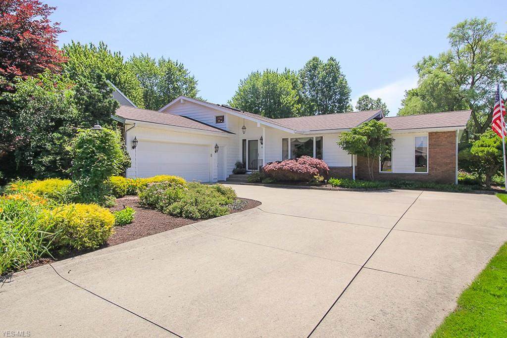 805 Lincoln Street - Photo 1