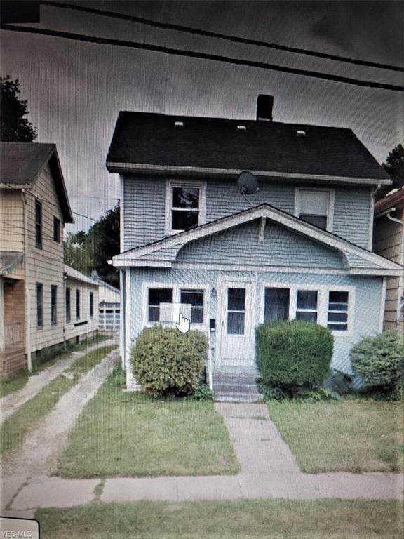 420 52nd Street - Photo 1
