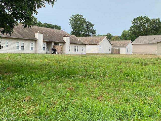 603 Raccoon Road - Photo 1