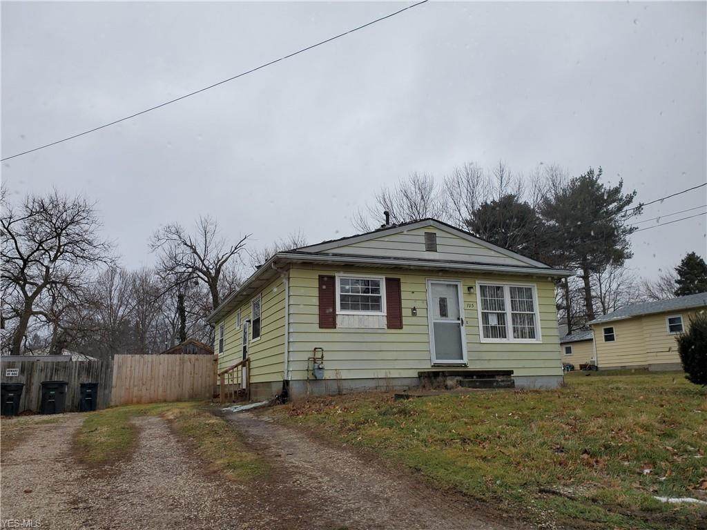 703 Hogue Avenue - Photo 1