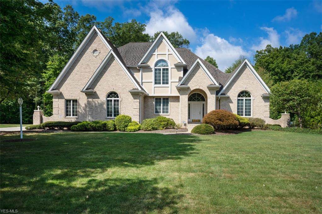 1085 Pallette Drive - Photo 1