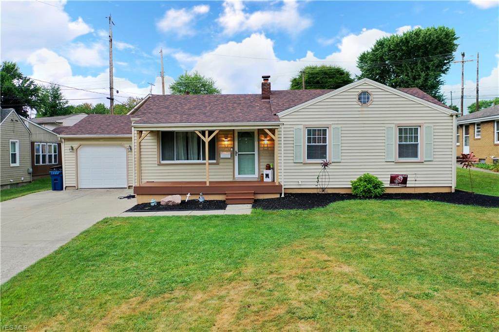 34 Hopewell Drive - Photo 1