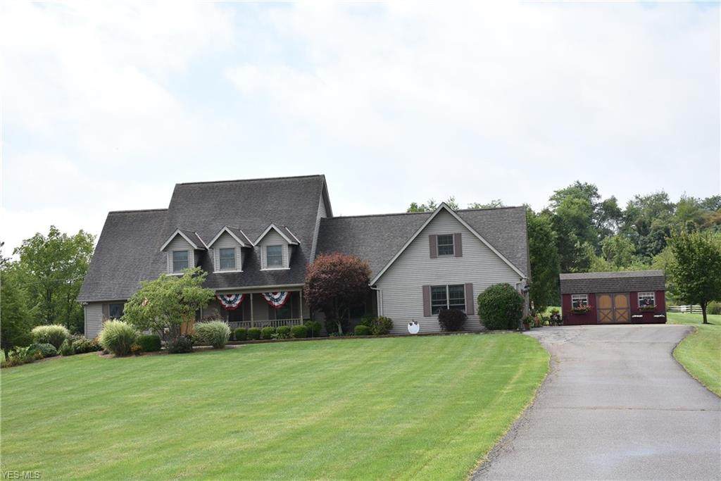 415 Lake Vista Drive - Photo 1