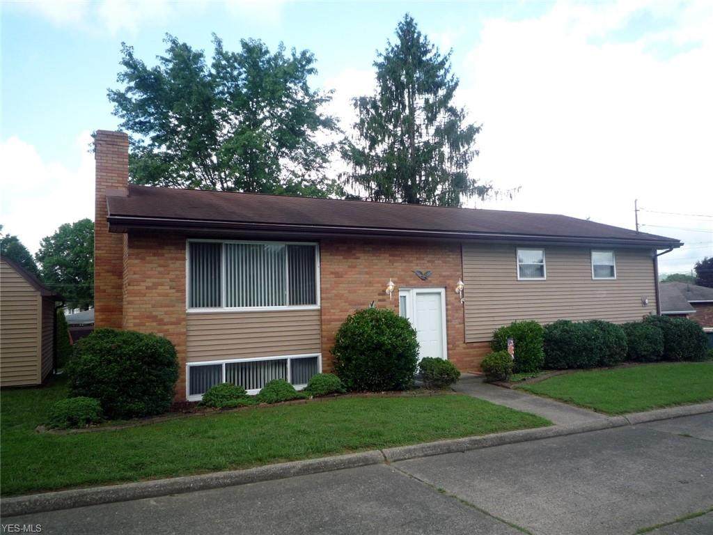 1002 43rd Street - Photo 1