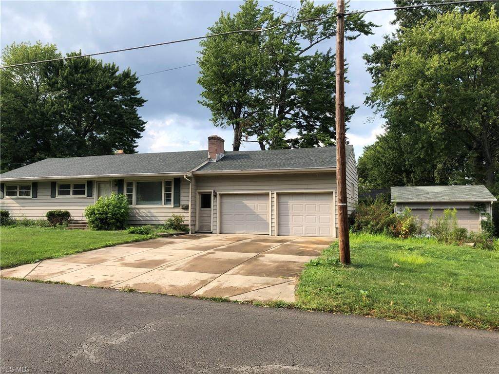 267 Rosemont Avenue - Photo 1