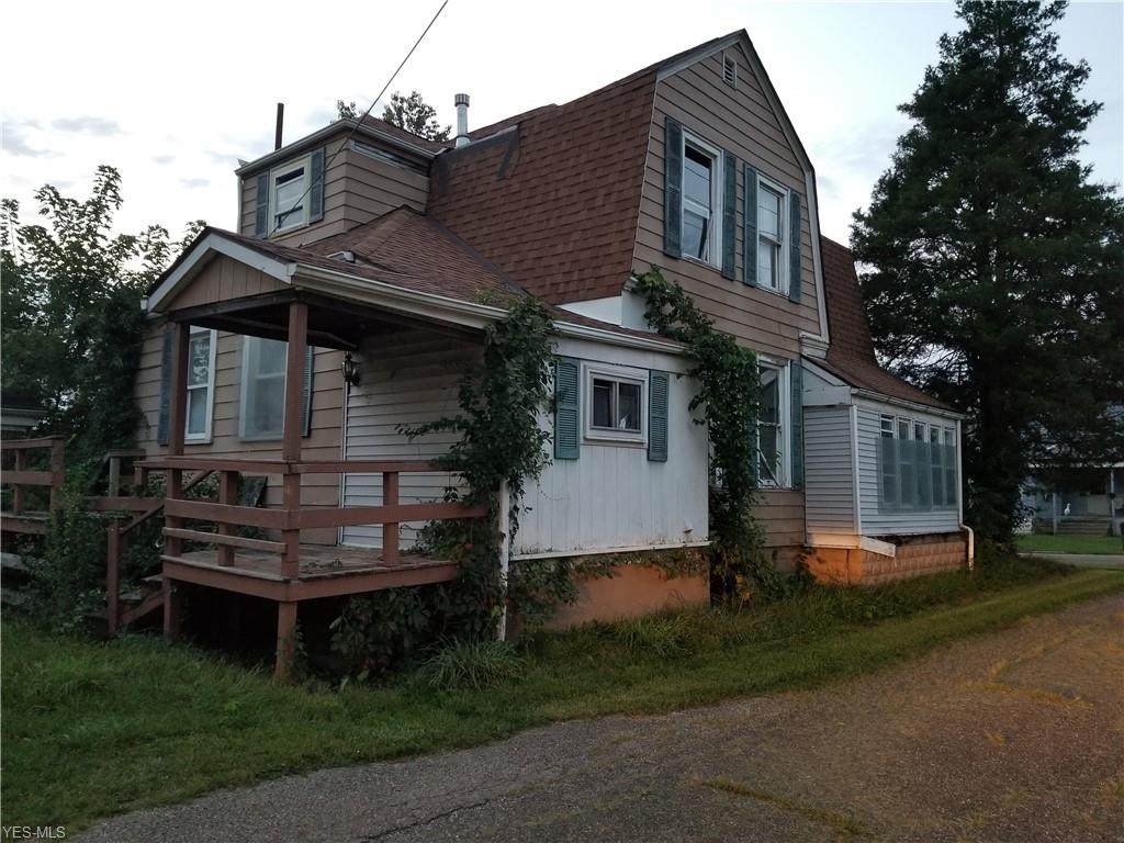 408 Gomber Avenue - Photo 1