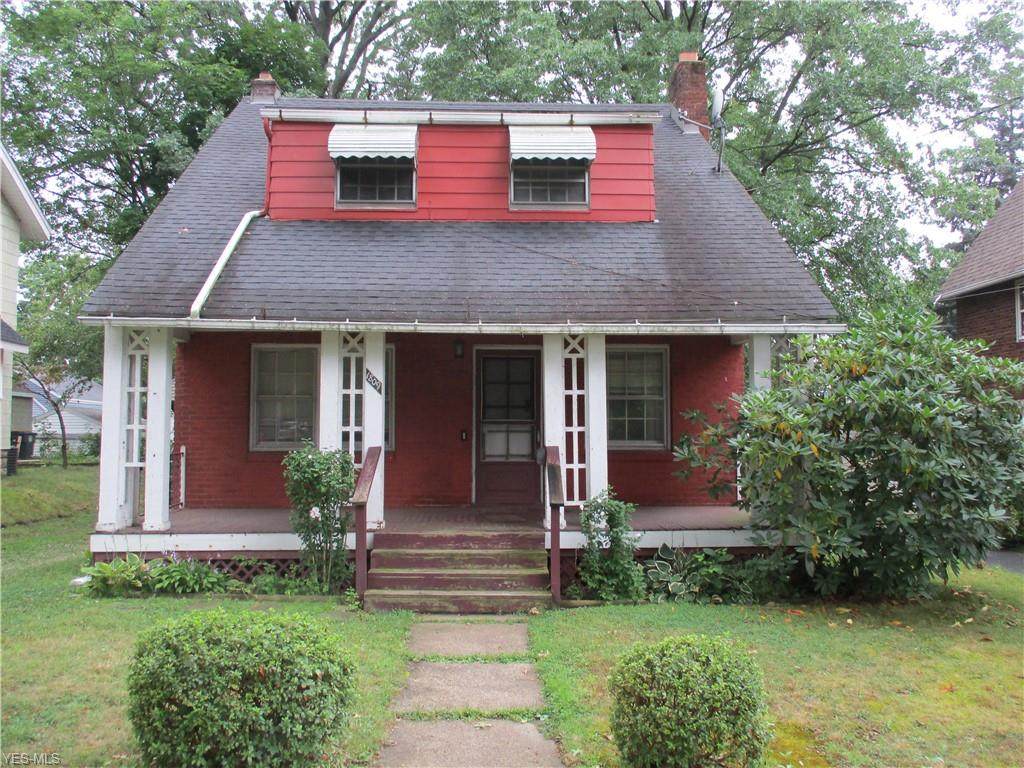 1809 Hillside Terrace - Photo 1