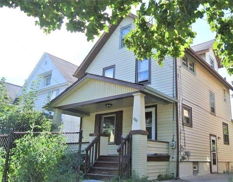 840 Beardsley Street - Photo 1