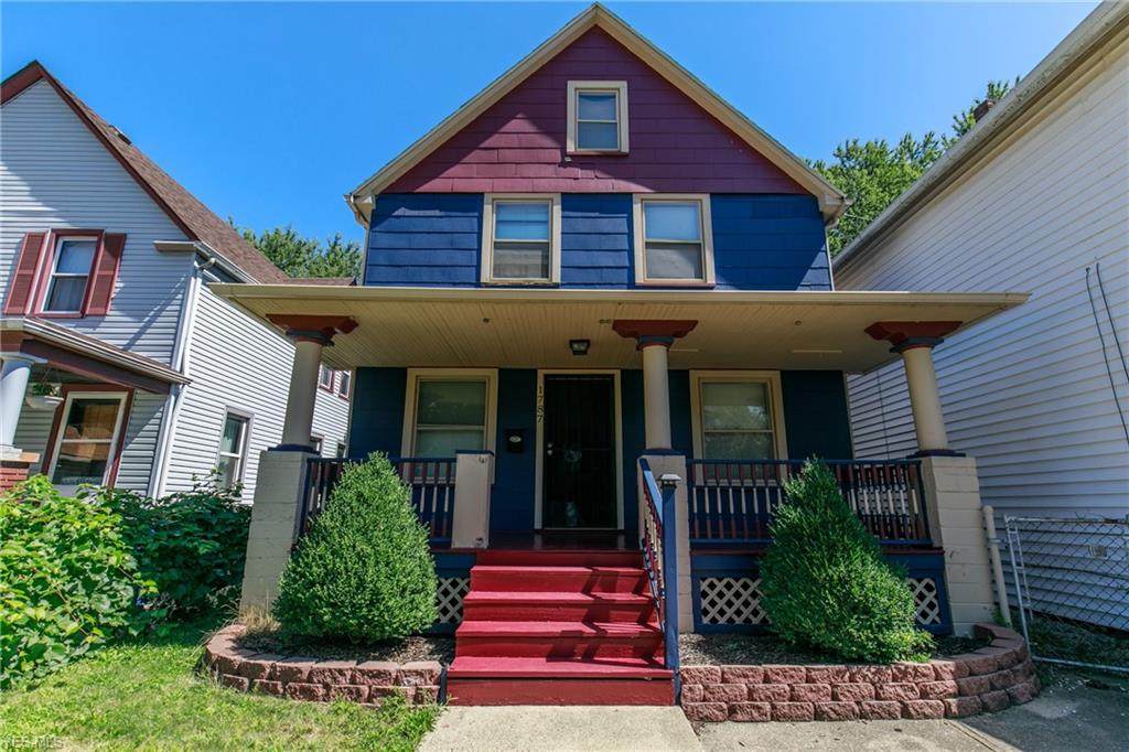 1787 52 Street - Photo 1