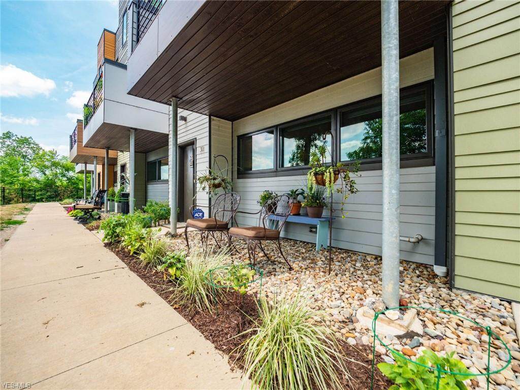 18875 Riversouth - Photo 1