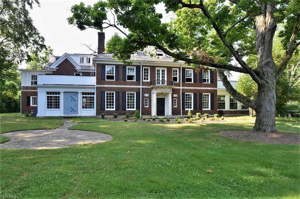 16500 Park Boulevard - Photo 1