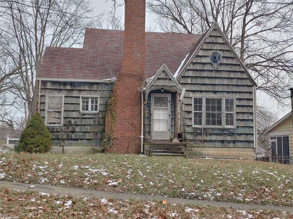 609 Wood Street - Photo 1
