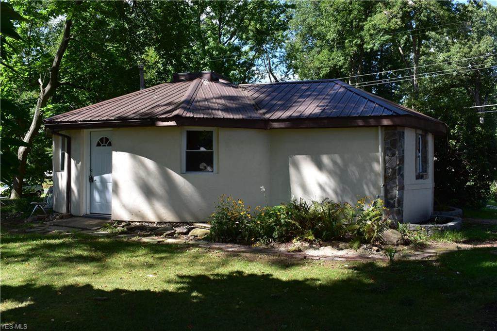 388 Navarre Avenue - Photo 1