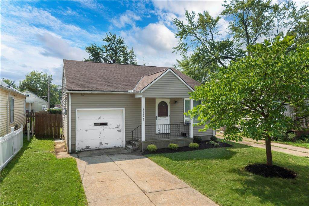 18605 Rockland Avenue - Photo 1