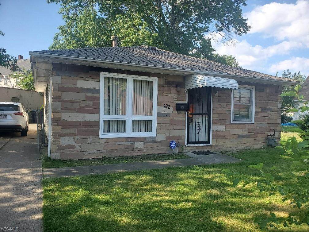 872 Wayside Road - Photo 1