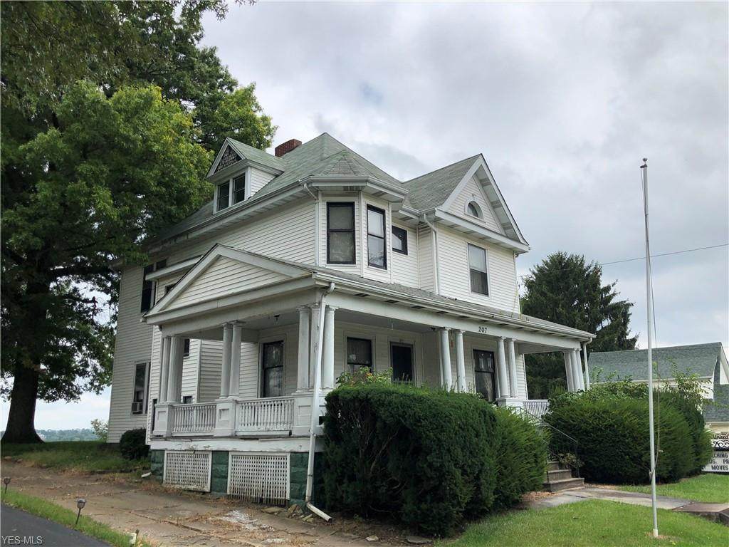 207 Main - Photo 1