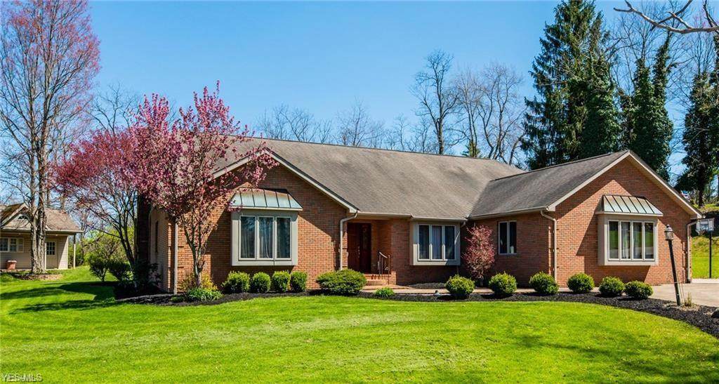 170 Barrington Ridge - Photo 1