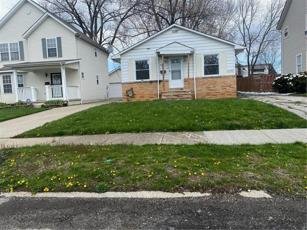 16225 Kollin Avenue - Photo 1