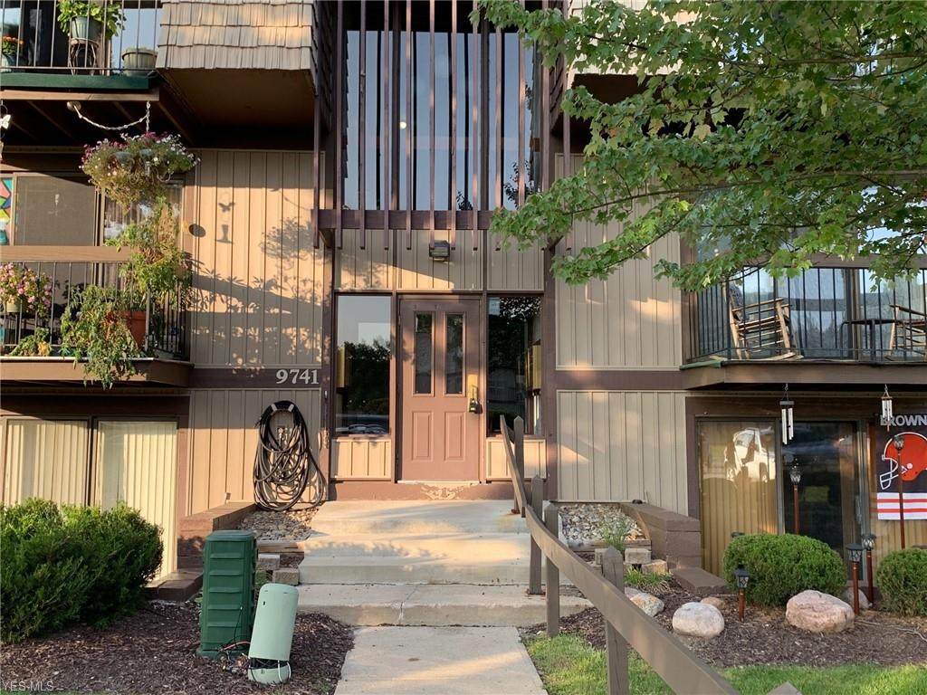 9741 Sunrise Boulevard - Photo 1