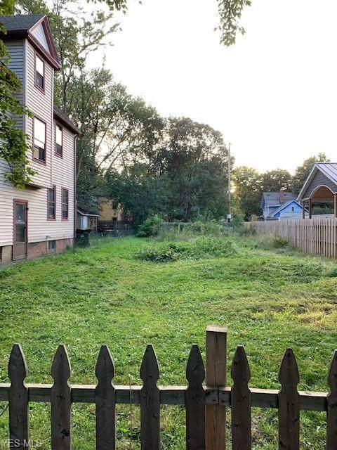 1844 47th Street - Photo 1