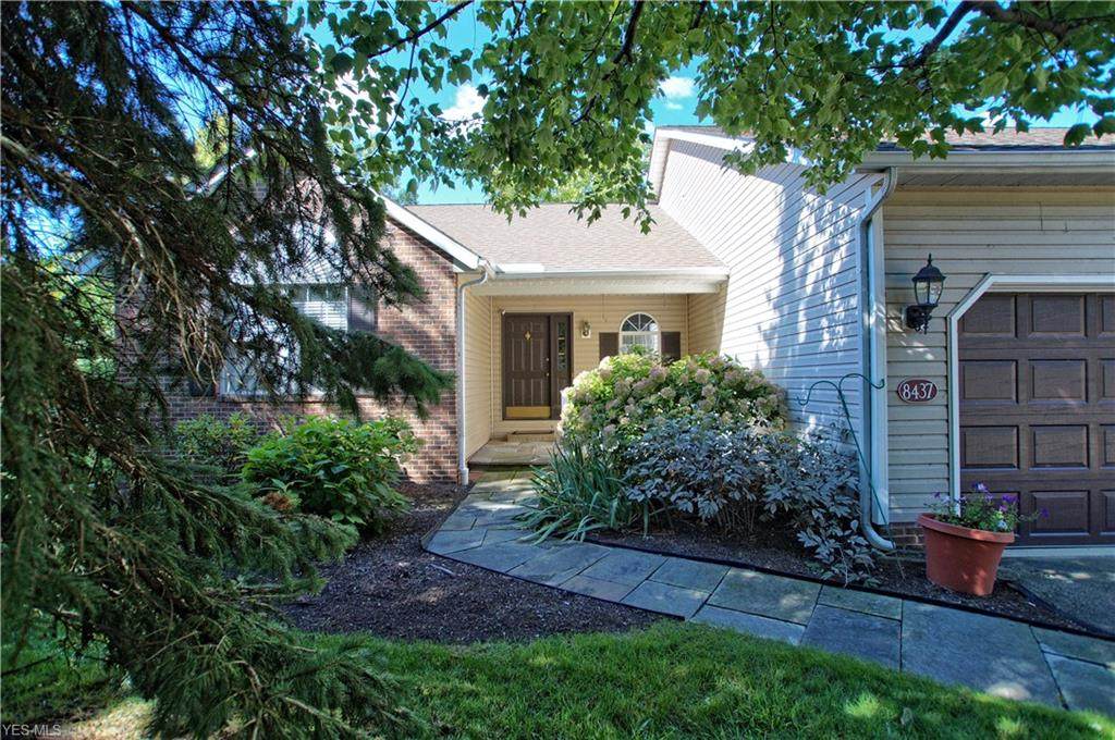 8437 Bushnell Court - Photo 1