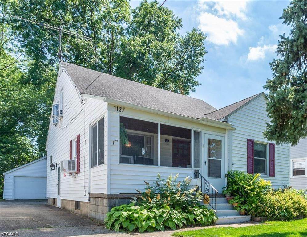 1127 Highland Park Boulevard - Photo 1