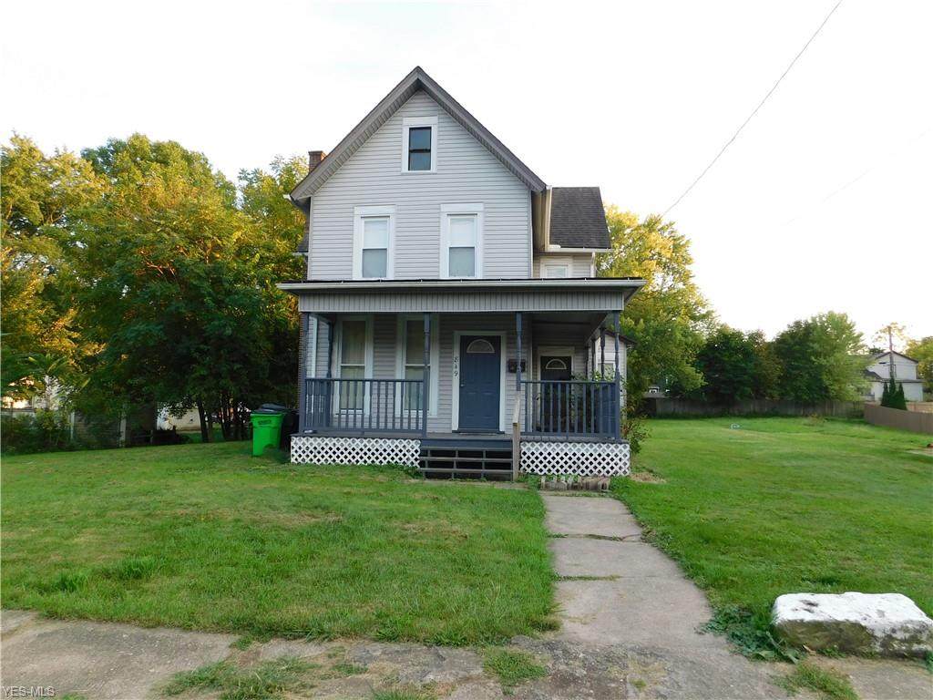 849 Oak Avenue - Photo 1