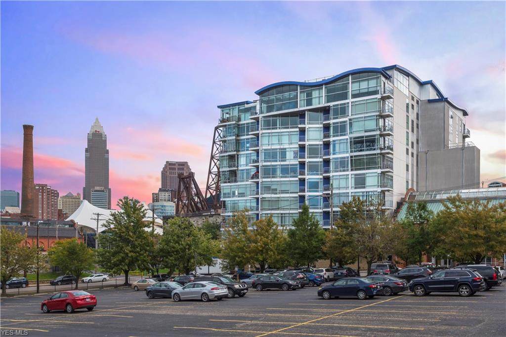 1237 Washington Avenue - Photo 1