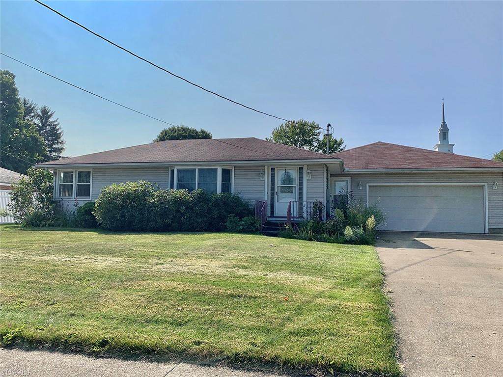119 Sunset Drive - Photo 1