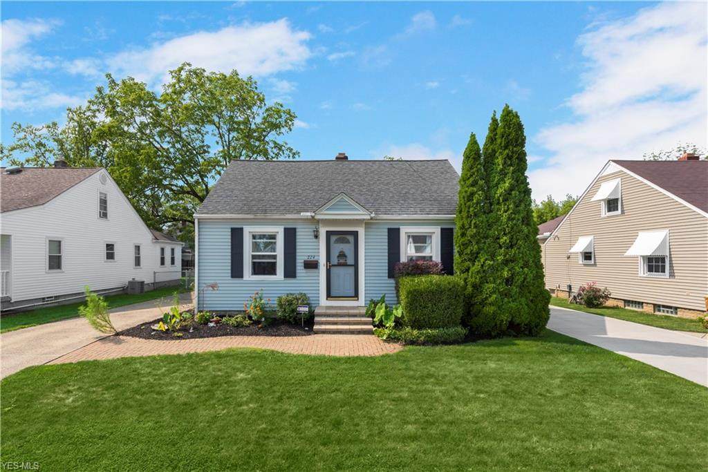 224 Hawthorne Street - Photo 1