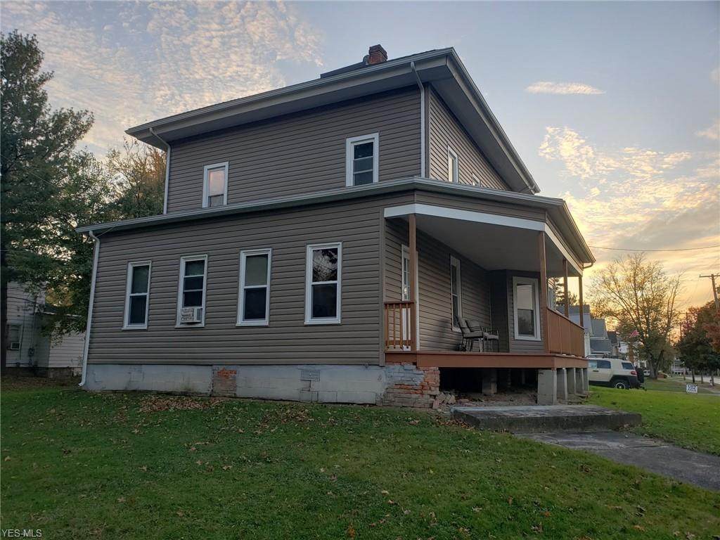 300 Courtland - Photo 1
