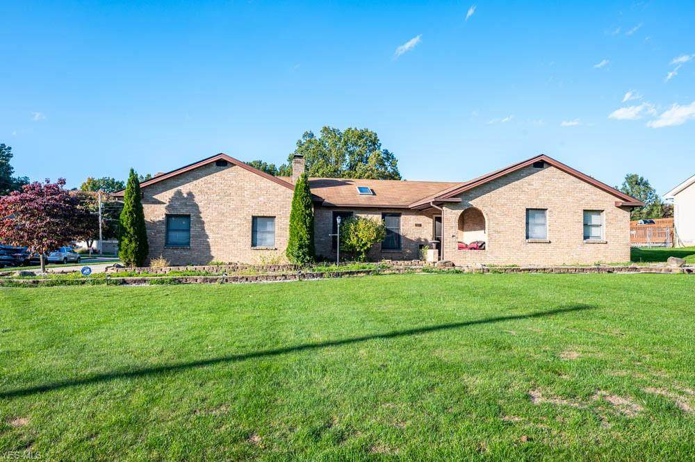 681 Wyndclift Circle - Photo 1