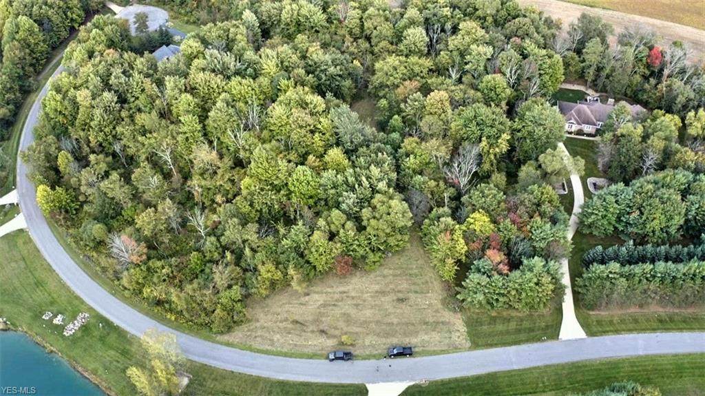 7555 Deerpath Trail - Photo 1