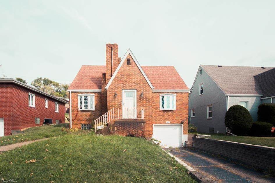 2617 Chestnut Street - Photo 1